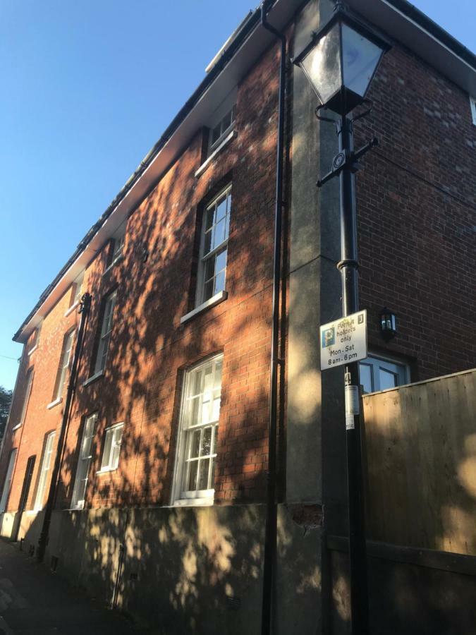 The Apartment, 24 West End Terrace, Winchester Exterior photo